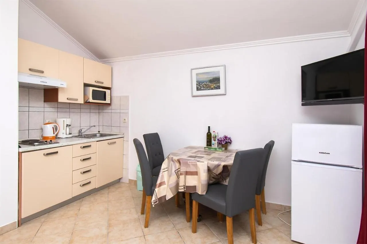 Apartments Stefa بريفلاكا