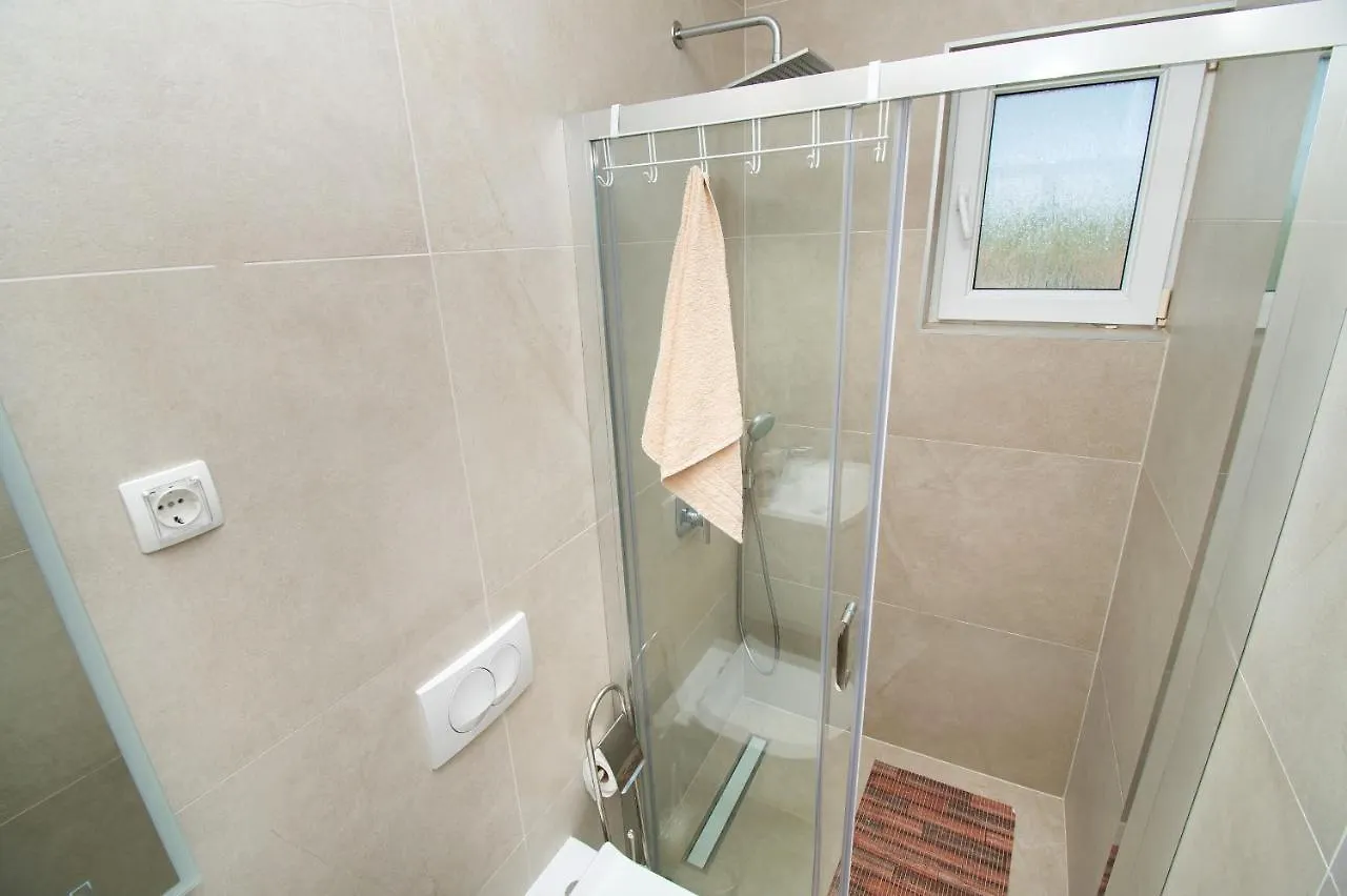 Apartments Stefa بريفلاكا